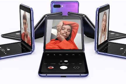 中国で折り畳みスマホ好調　新機種の発売相次ぐ