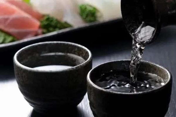 中国で日本酒販売が過去最高。獺祭、十四代の取引価格はあの高級白酒超え　