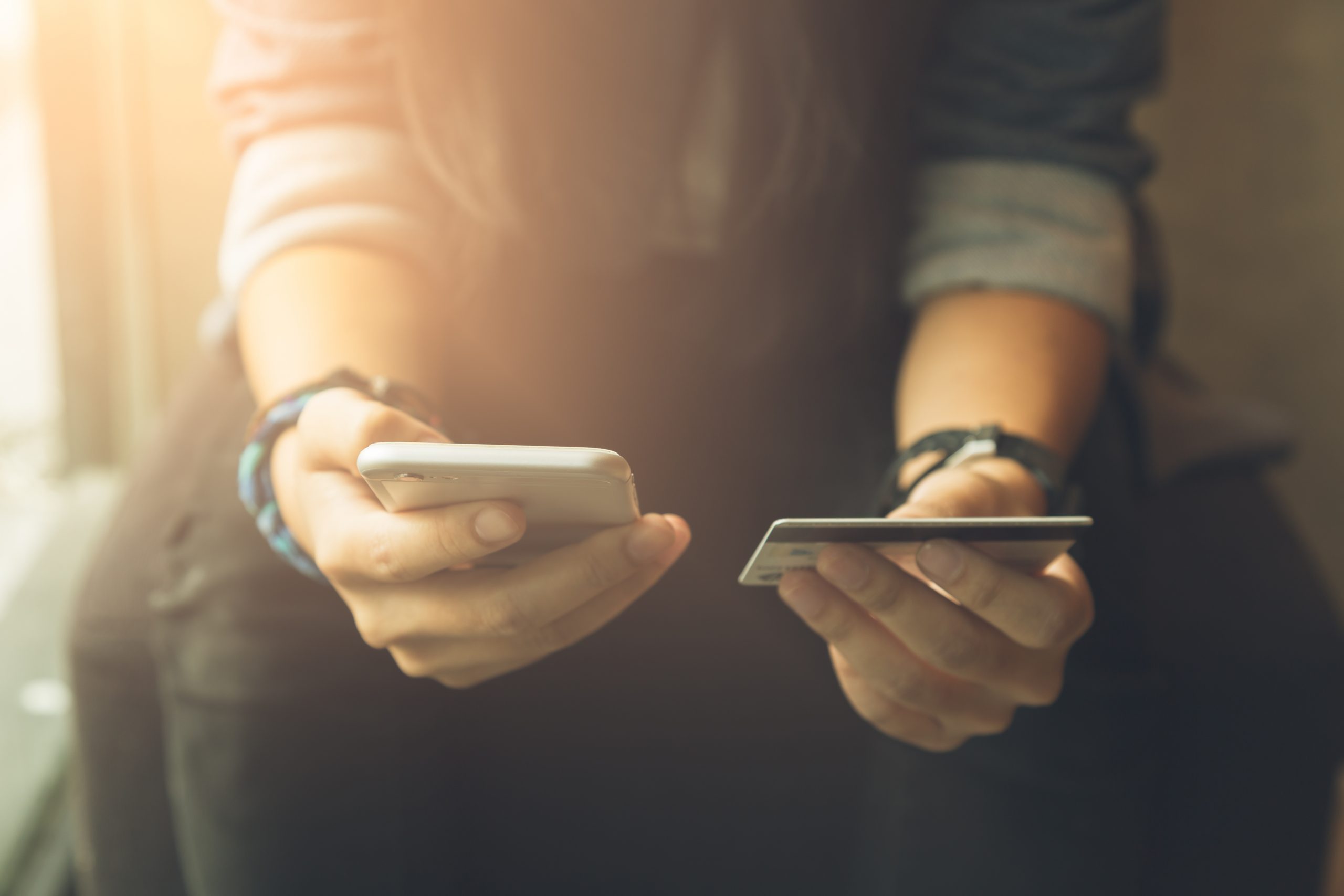 23年4~6月：中国スマホ出荷6570万台　ファーウェイ、76％増でトップ5に返り咲く