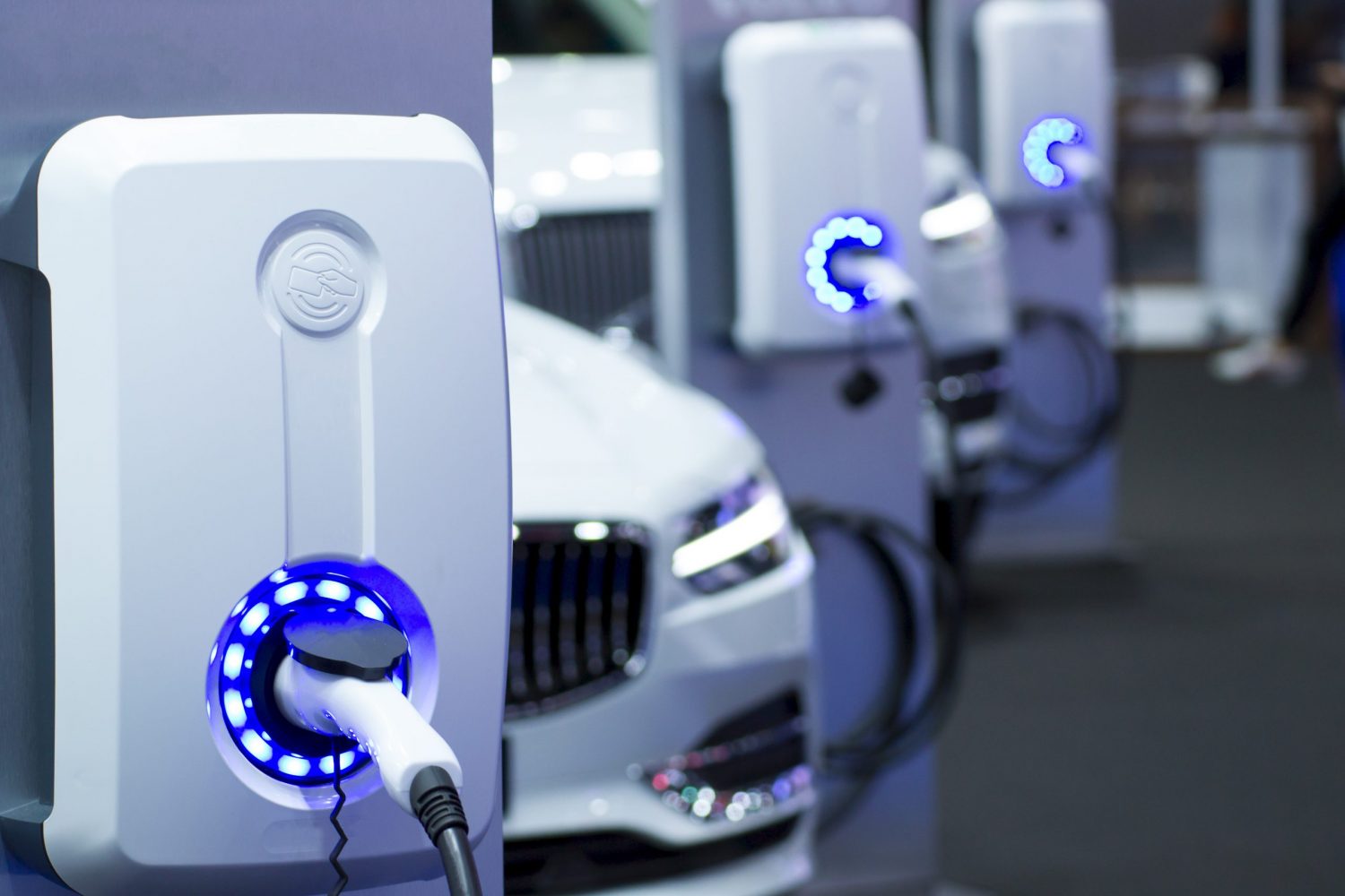 中国、新エネ車の保有台数2000万台突破　充電シェアリング市場も急拡大