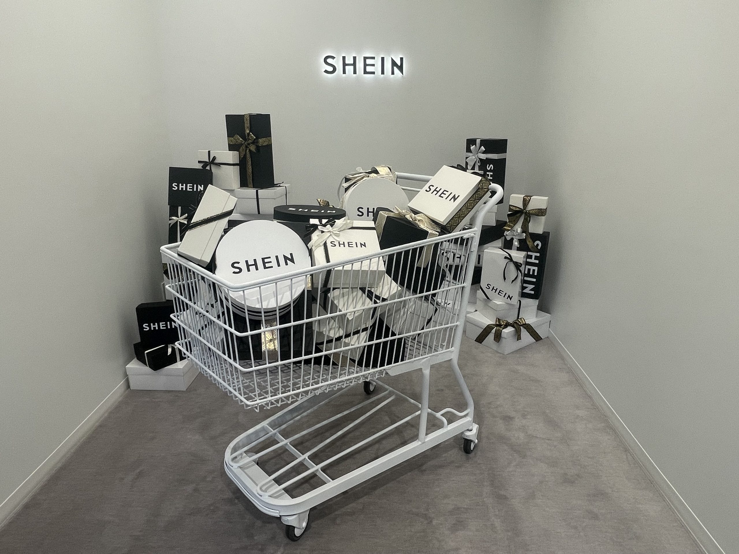 中国発ファストファッション「SHEIN」、米国での上場を再度否定