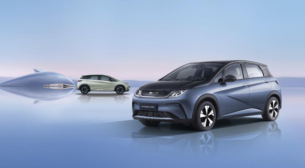 中国BYD、EV販売でテスラを抜いて世界一に　23年10~12月期