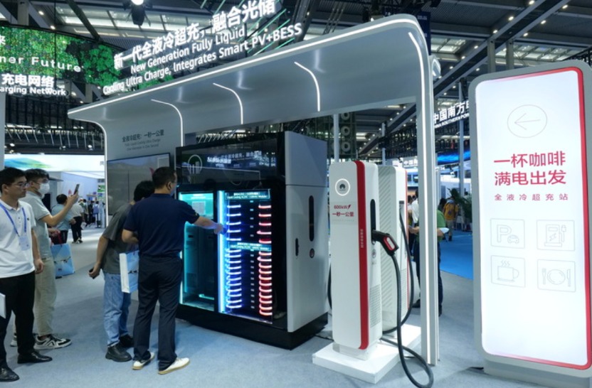 中国・重慶市の高速道路、超急速充電設備が稼働　「1秒の充電で1キロ走行」