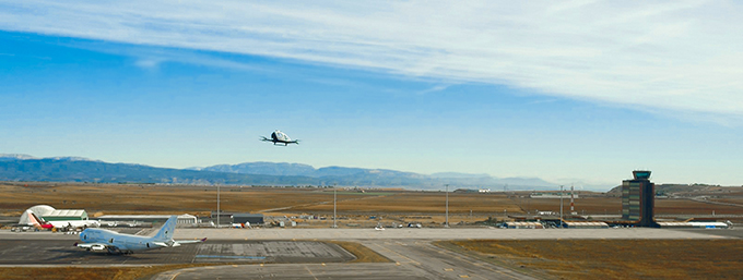 「空飛ぶクルマ」の商業運航に前進。中国イーハン、スペインに欧州初の都市型航空交通センター開設