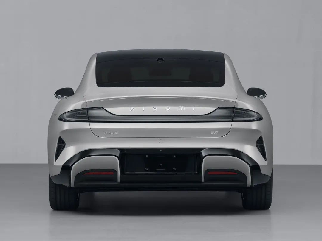 中国シャオミ、初のEV「SU7」の仕様が明らかに　航続距離は最大800キロ