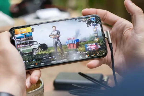 ゲーム業界に激震！中国政府、突然のオンラインゲーム規制草案を公表。テンセントなど株価暴落