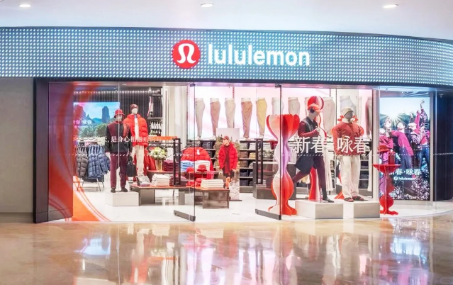 ルルレモン、北京市内に中国初のメンズ専門店オープン　ミドル層男性に照準