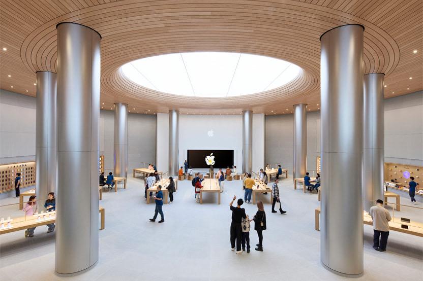 アップル、中国で販売不振深まる　2月のiPhone出荷台数は33％減