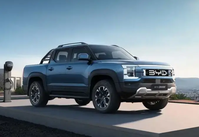中国BYD、初のPHEVピックアップがメキシコでデビュー　トヨタとフォードの牙城に挑む