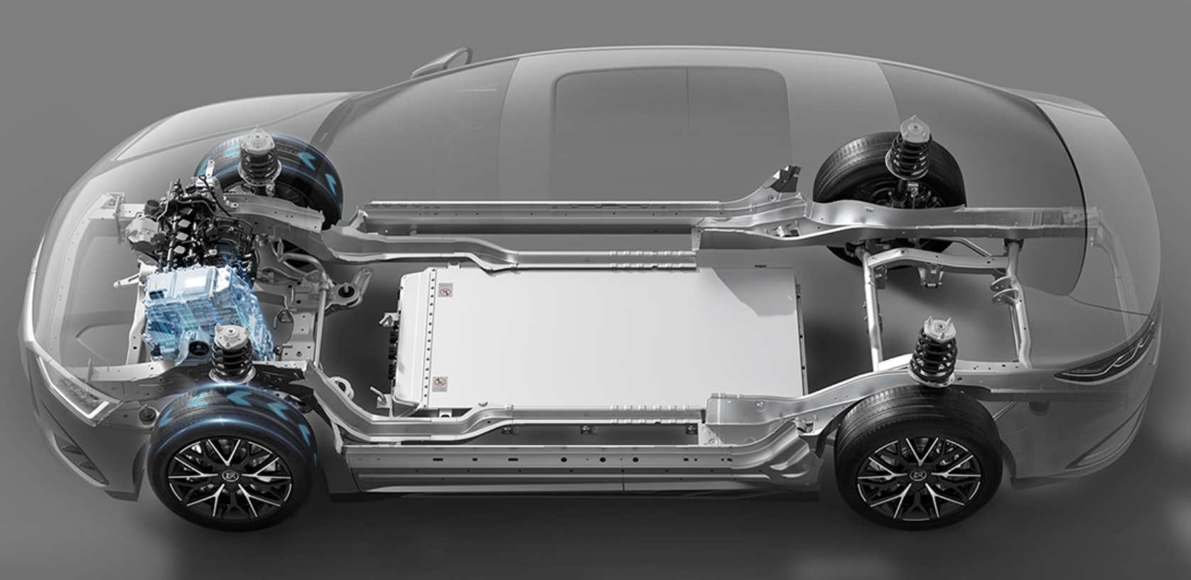中国BYDの新型PHV　「世界最高のエンジン熱効率」をめぐり吉利汽車と論争に