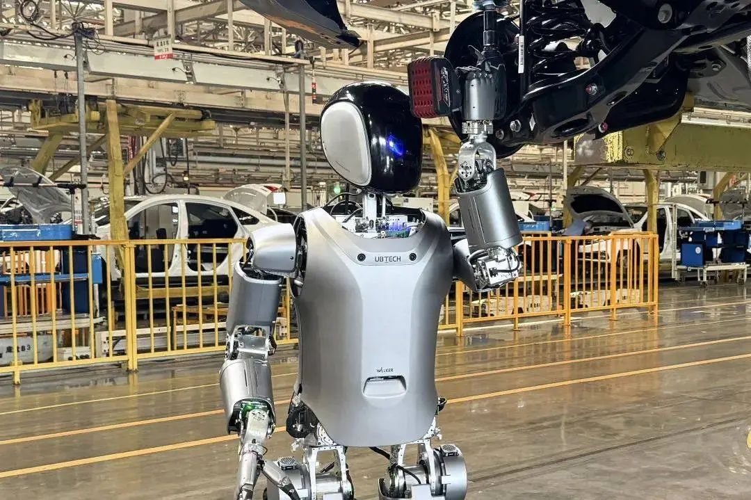 中国・深圳にロボット企業7万社　AI・ロボット産業が都市成長の柱に