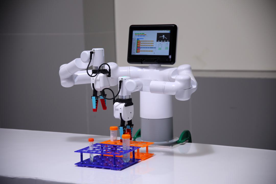 ChatGPTでコミュニケーションする作業ロボット、世界の70カ国に展開　中国ベンチャーが資金調達