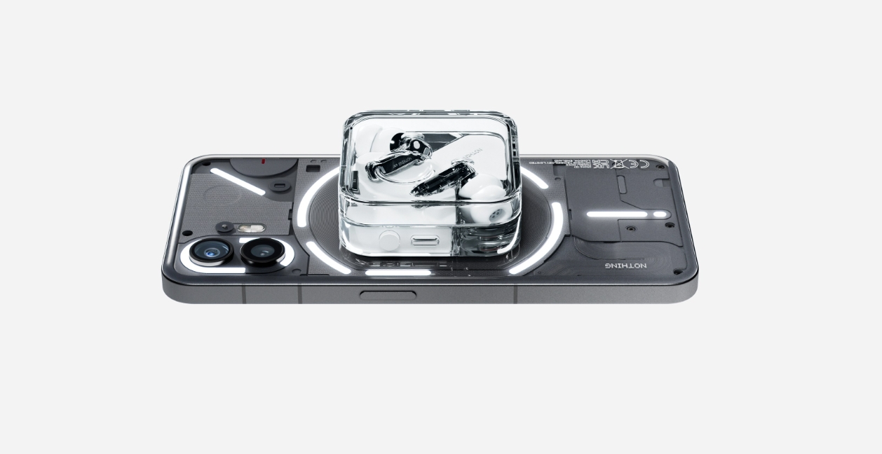 話題の透けるスマホ「Nothing」、世界販売400万台突破