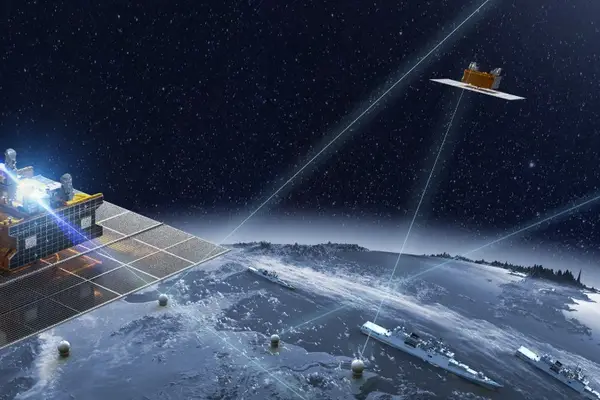 宇宙ビジネスを支えるレーザー通信装置、中国ベンチャーが商用化目指し資金調達