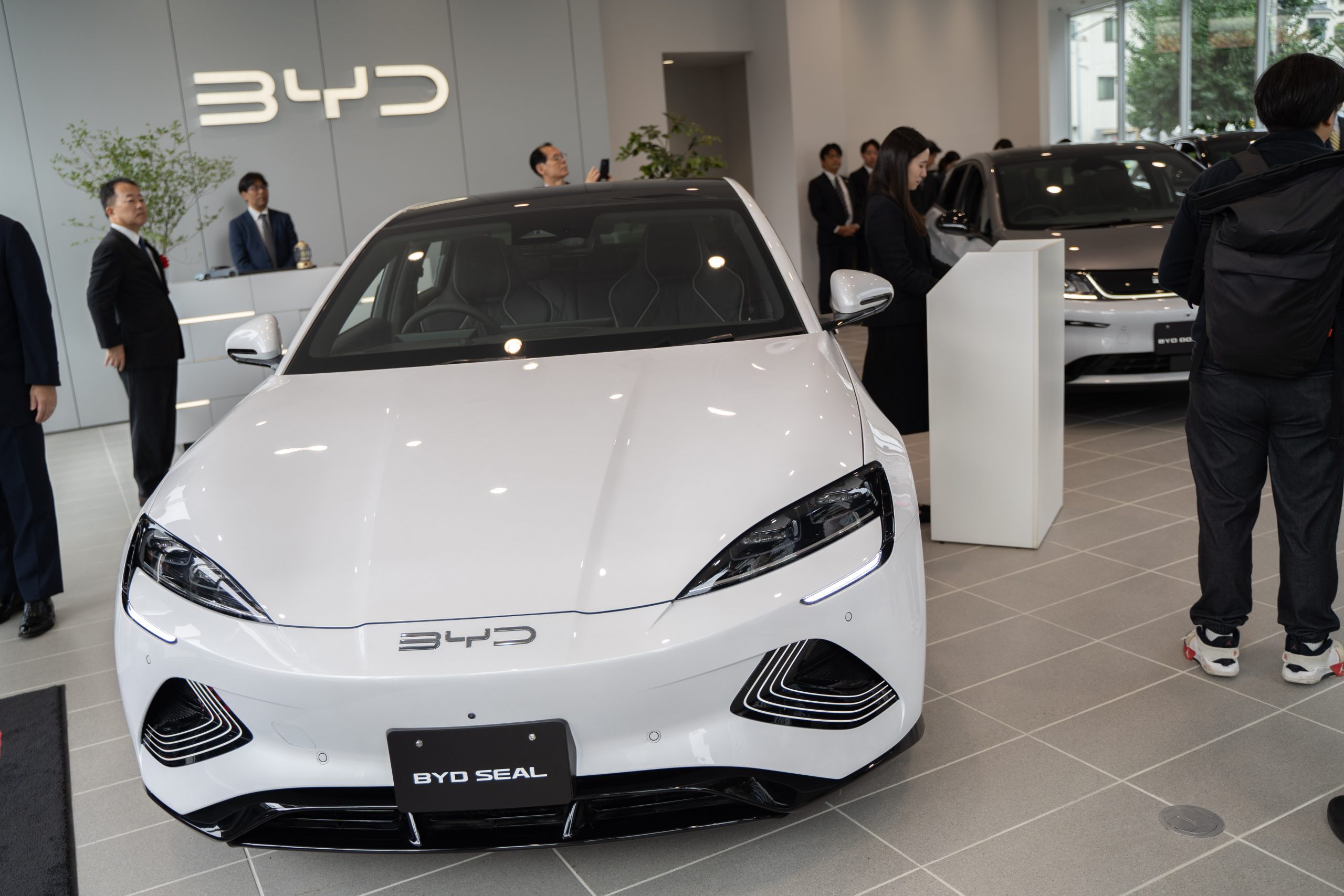 中国BYD、トヨタを抑えシンガポールで24年新車販売トップに