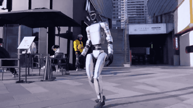 羽田空港で荷物運搬ーー中国のAI・ロボット、世界輸出加速へ