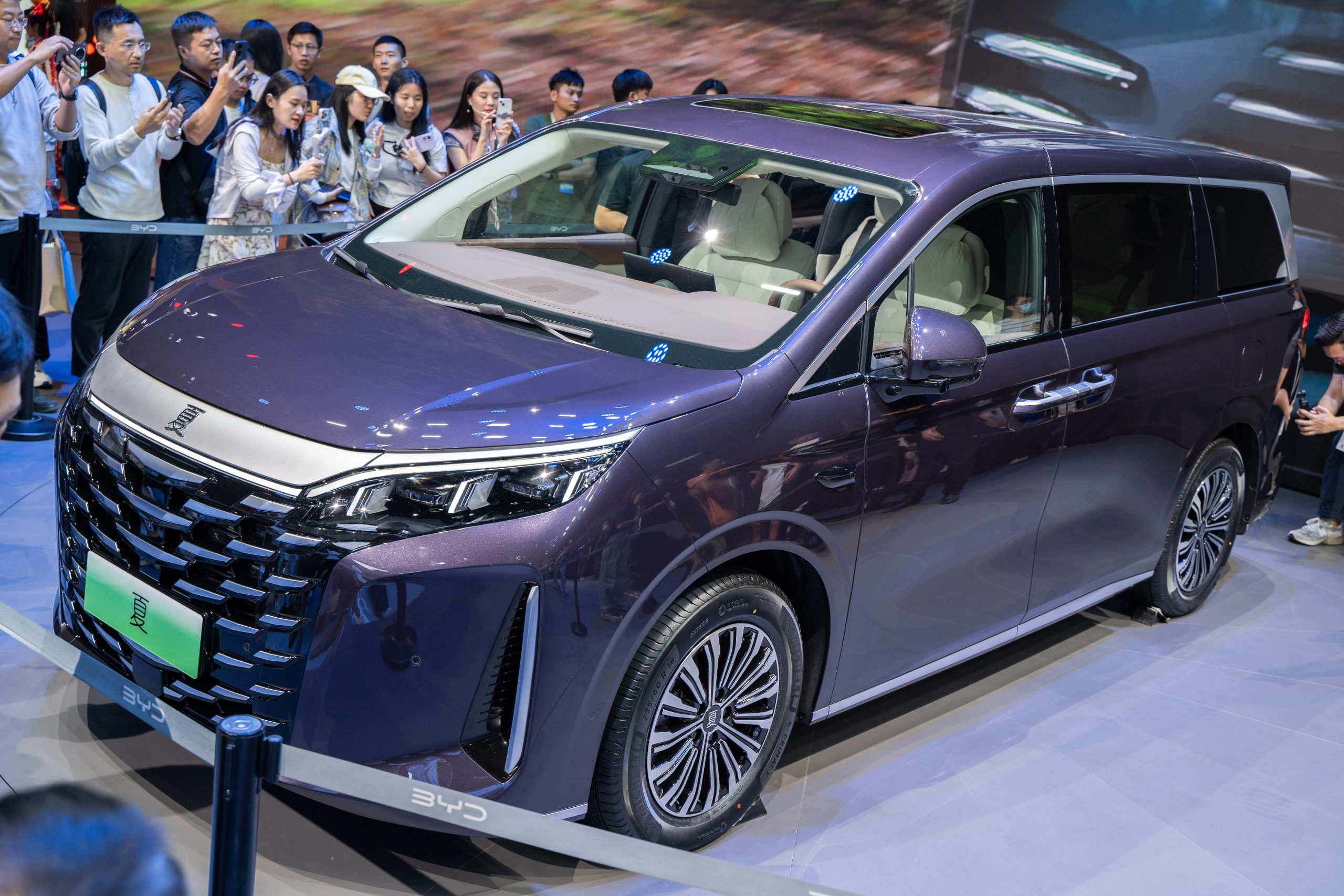 BYD、日本市場にPHEV投入。「夏」か「宋PLUS」か、導入車種を徹底予想