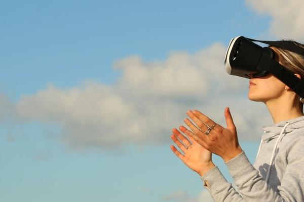 次世代ディスプレイ「OLEDoS」で約100億円を調達　中国スタートアップが生産拡大を加速