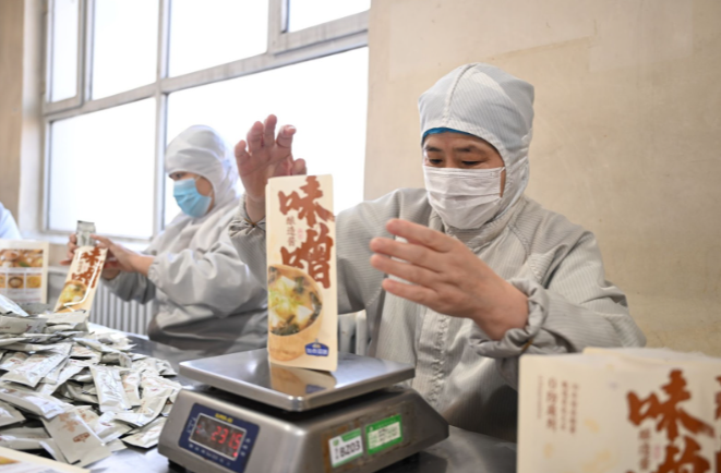 中国産「みそ」製品を世界に輸出　日本のマルマンなど醸造専門家が技術支援