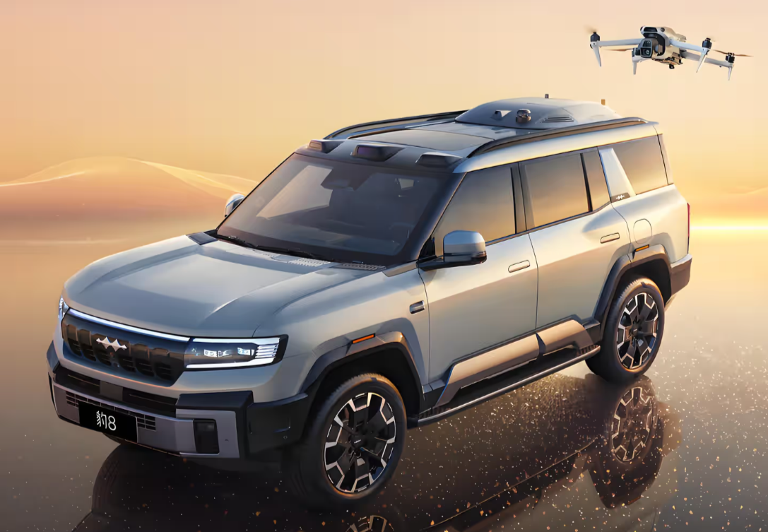 BYDとDJI、世界初の「車載ドローン」量産化　“空飛ぶ助手席”が現実に