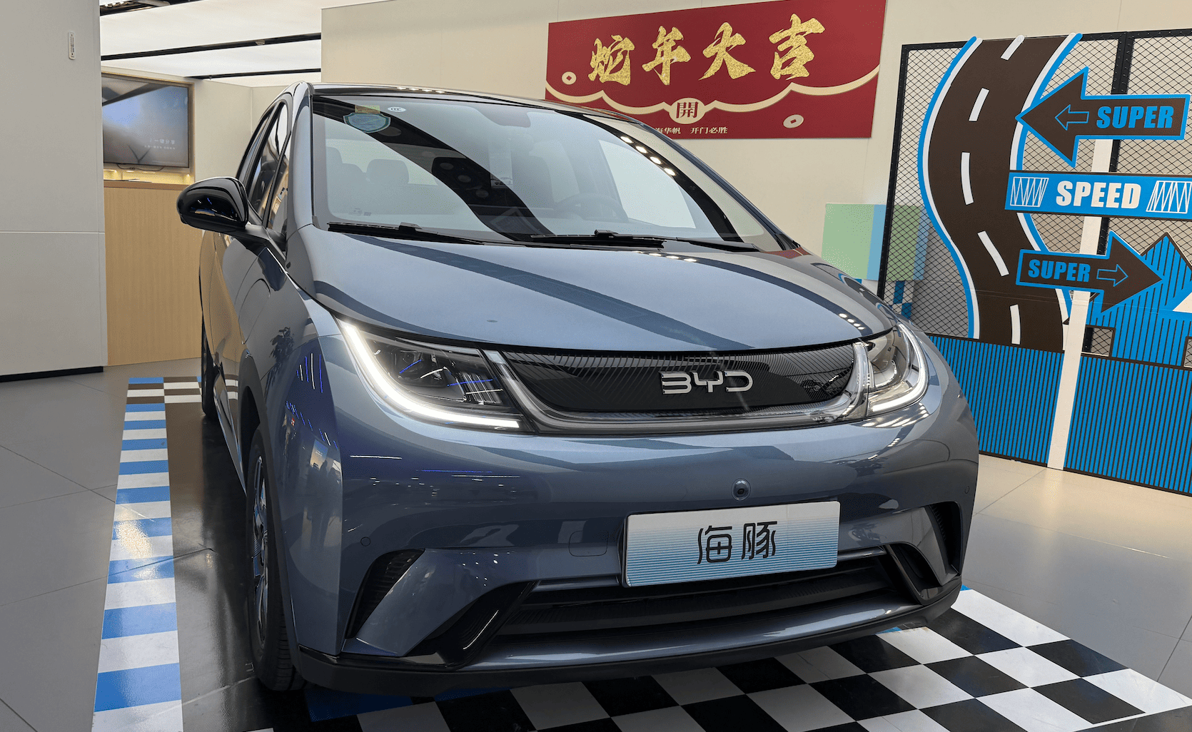 売上高でテスラ・アウディ超え。中国BYD、24年純利益34％増の8500億円　