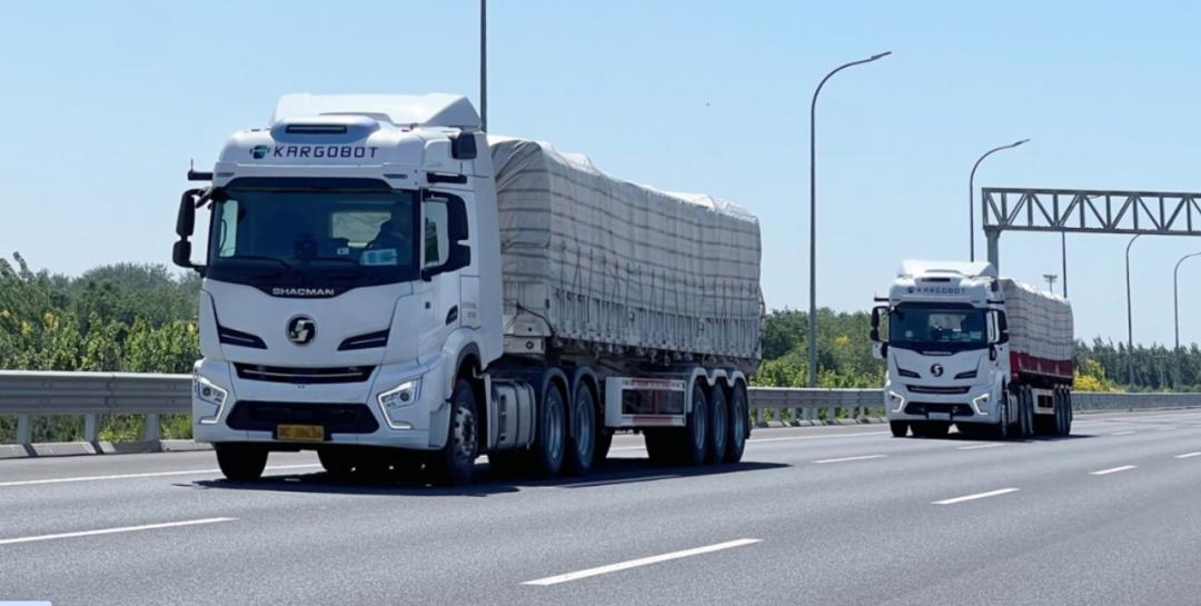 中国自動運転トラック「KargoBot」、新たに60億円調達　完全無人車の商用化を推進