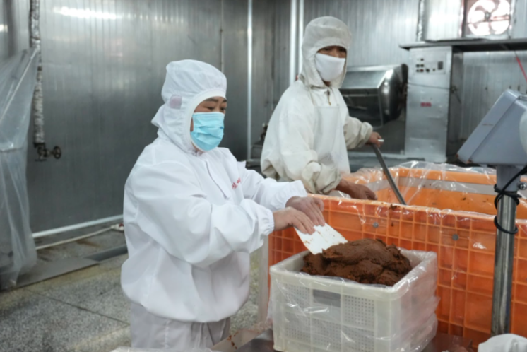 味噌からウイスキーへ──中国・大連に懸けた35年、松井味噌社長「唯一無二の選択」