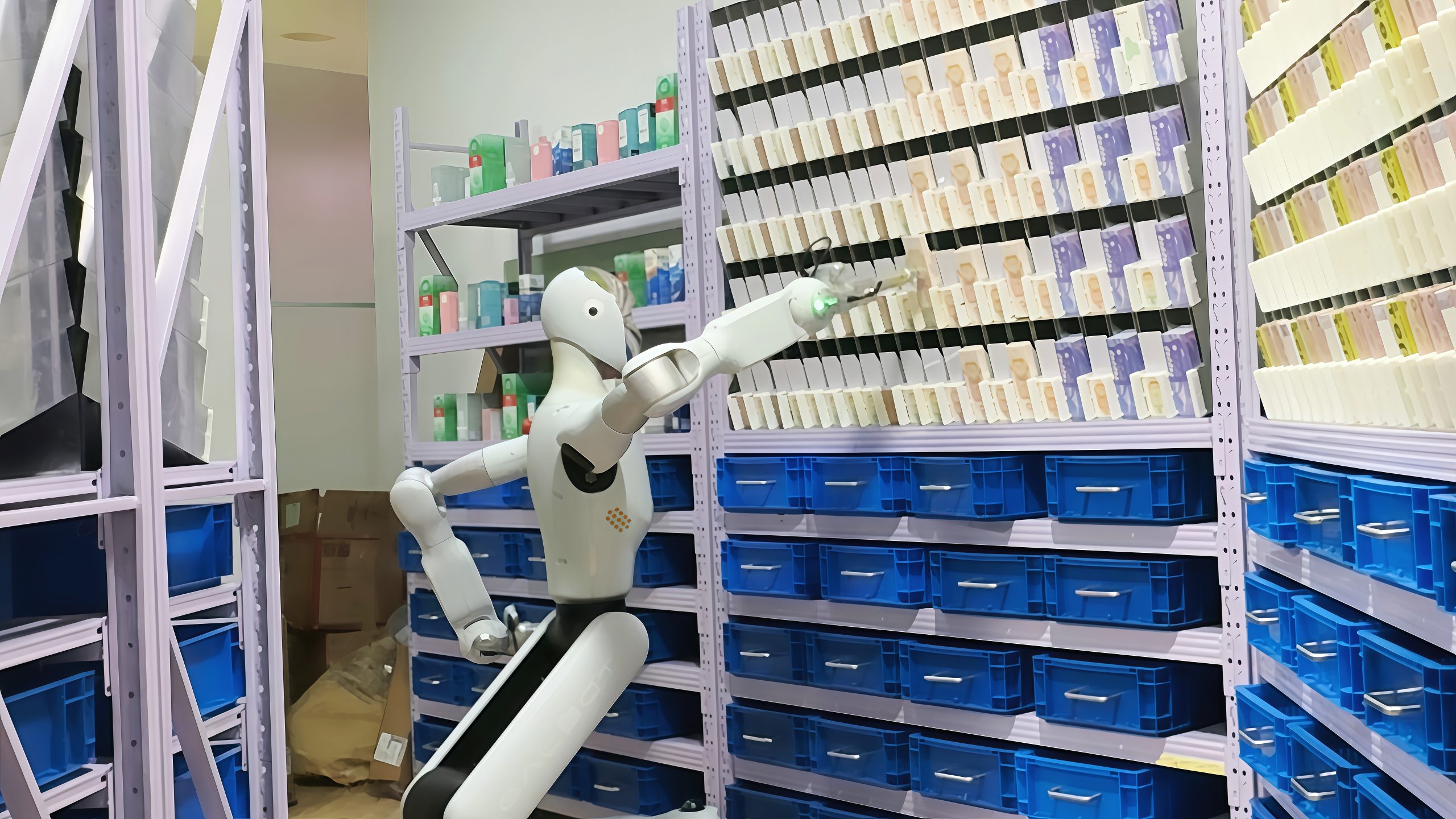 中国発・人型ロボットの新星「Galbot」、CATLなどから220億円調達　