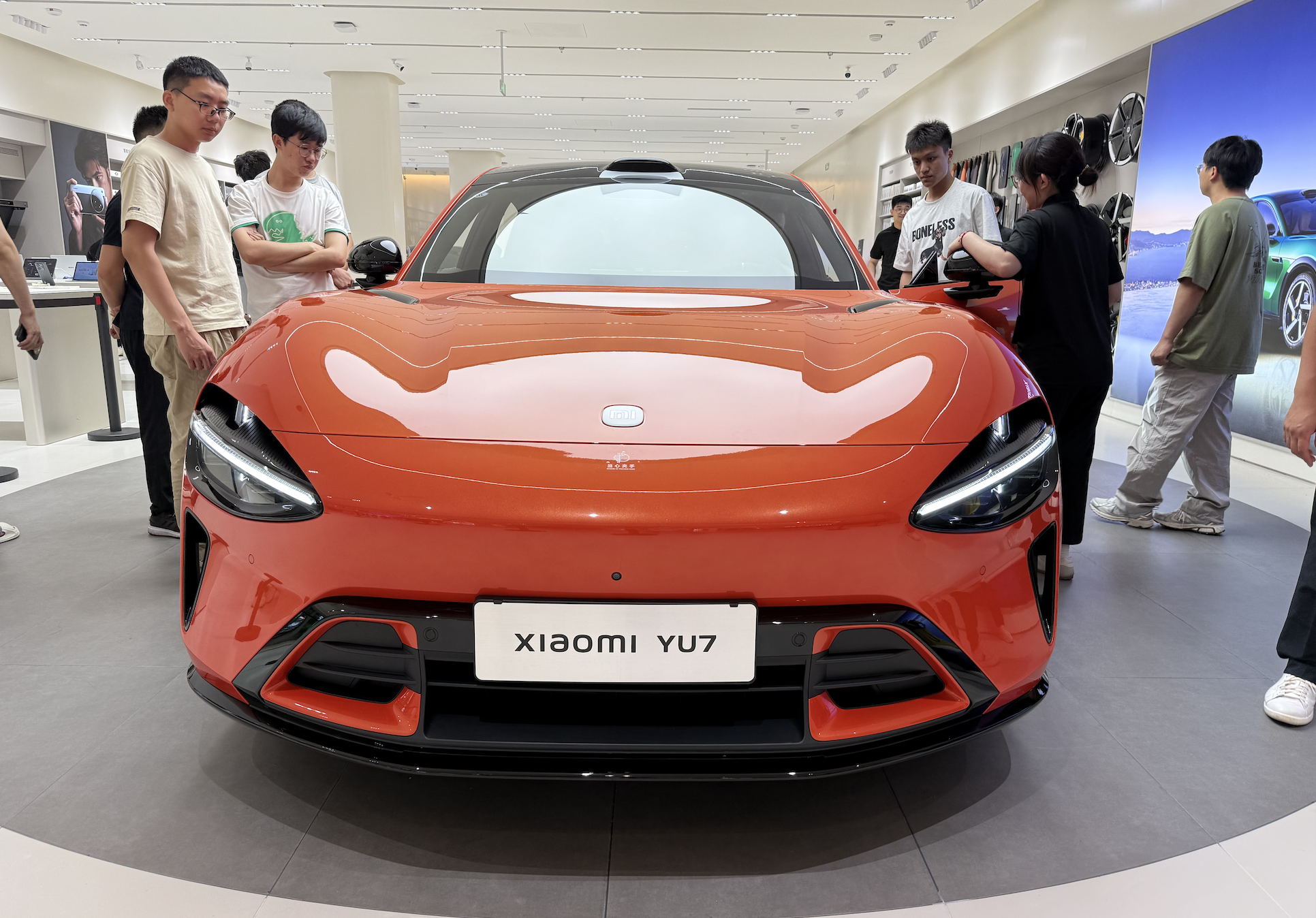 1時間29万台の予約殺到⋯シャオミEV「YU7」、異例のヒットで納車は1年待ち