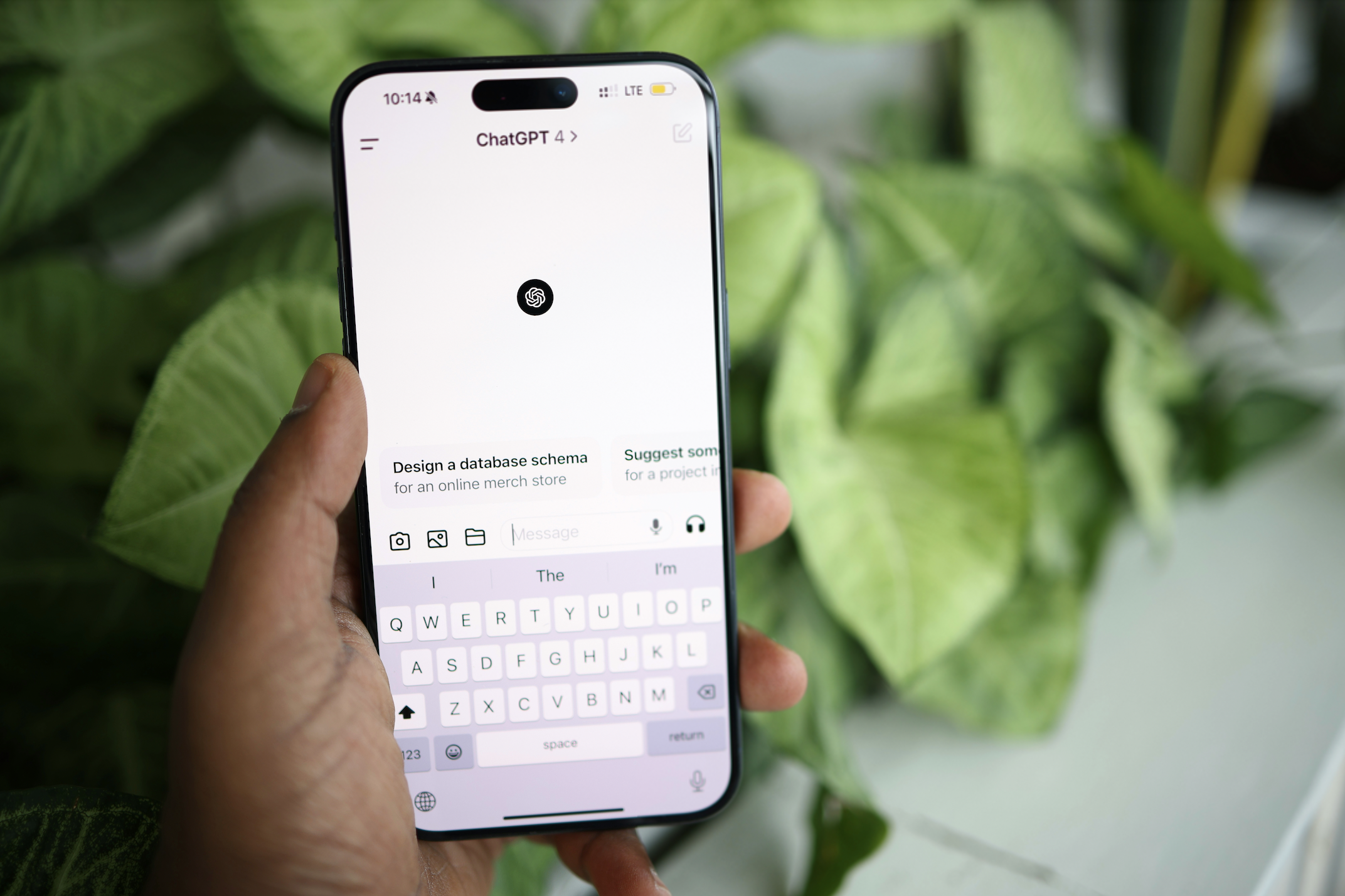ChatGPTアプリ、累計売上高20億ドル突破　DL数ではインドが最多