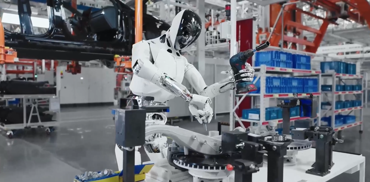 小鵬汽車CEO「ロボットは第三の成長曲線」　第5世代機を10月公開、テスラ「オプティマス」を強く意識