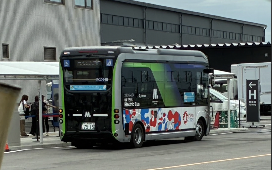大阪・関西万博のEVバス、日本製だと偽り不具合多発！製造元の中国3社の実像ーー前編