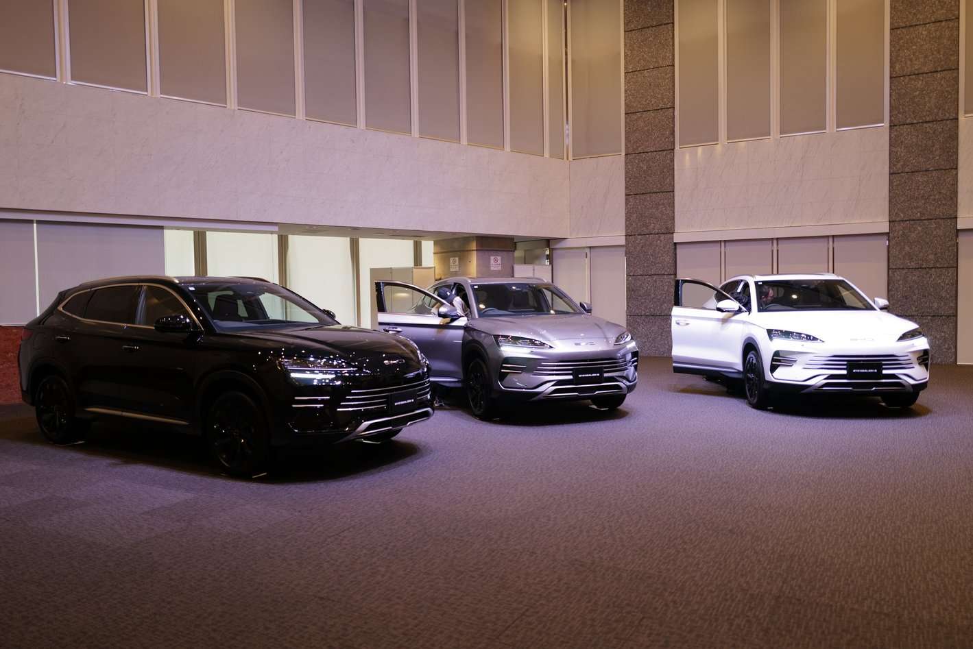 BYD、11月の新車販売48万台　国内苦戦も海外販売297％増