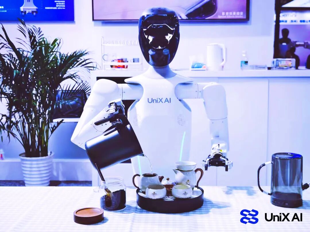 人型ロボット“月間100台出荷”　25歳の若手博士が率いる「UniX AI」、新たに66億円調達