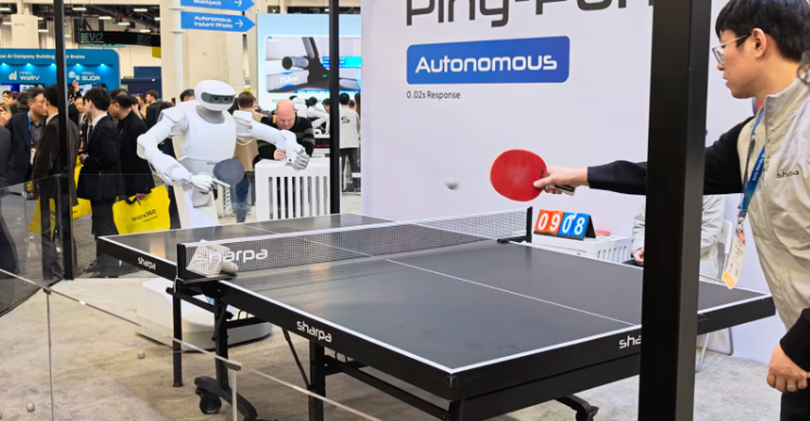 卓球も折り紙もこなすAIロボットーー謎のSharpa、その中身はLiDAR大手Hesai三銃士の極秘起業だった