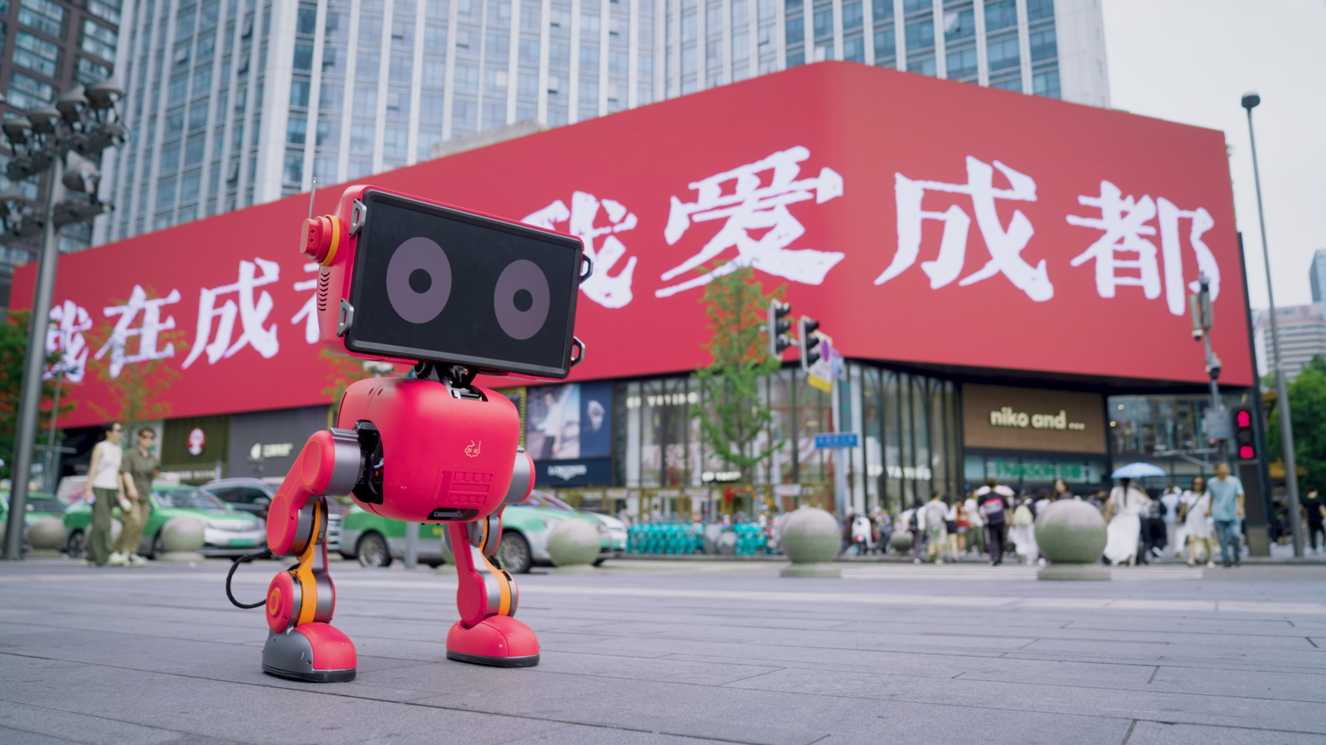 中国・成都の二足歩行ロボ「Tangba」、欧州へ出荷開始