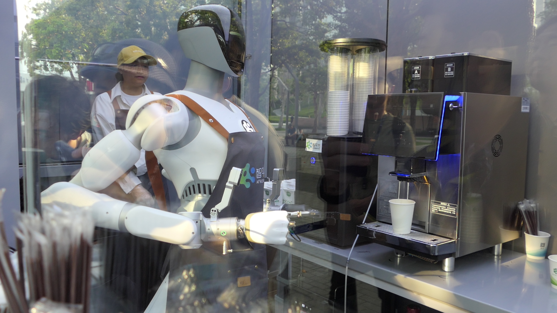 設立3年で評価額4600億円　中国ヒューマノイド「AI² Robotics」、香港IPO視野に