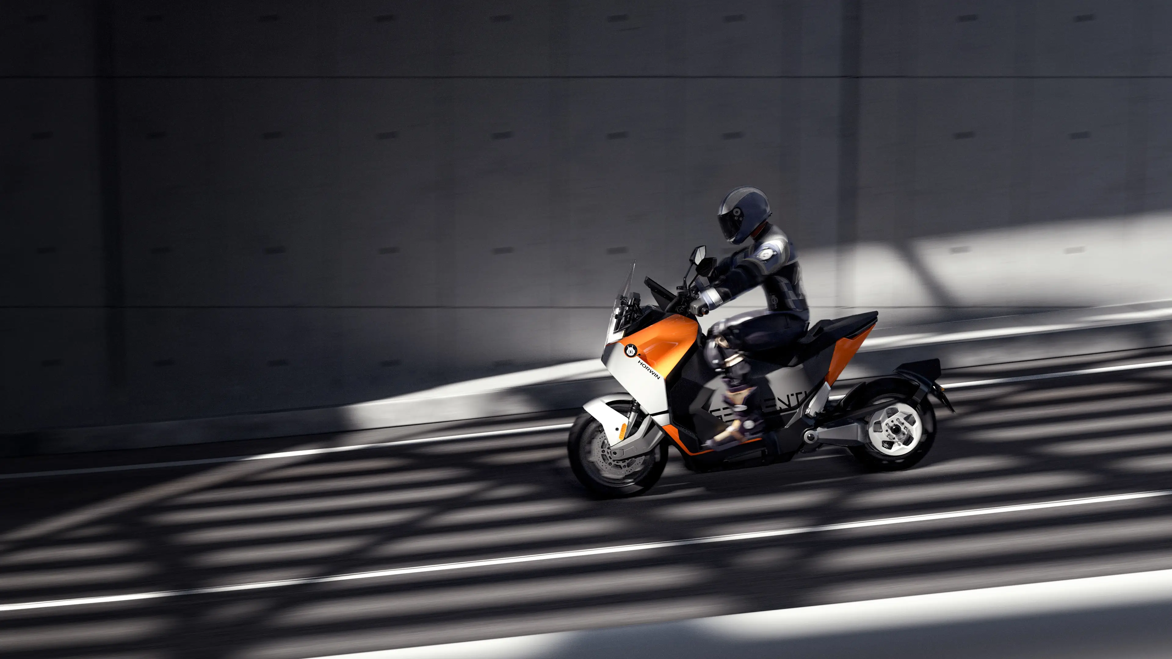 中国HORWIN、400V電動バイク投入　急速充電で高級市場狙う