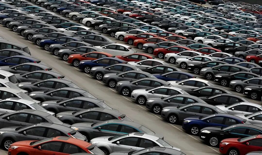 補助金では救えない　中国自動車業界、利益なき競争続く